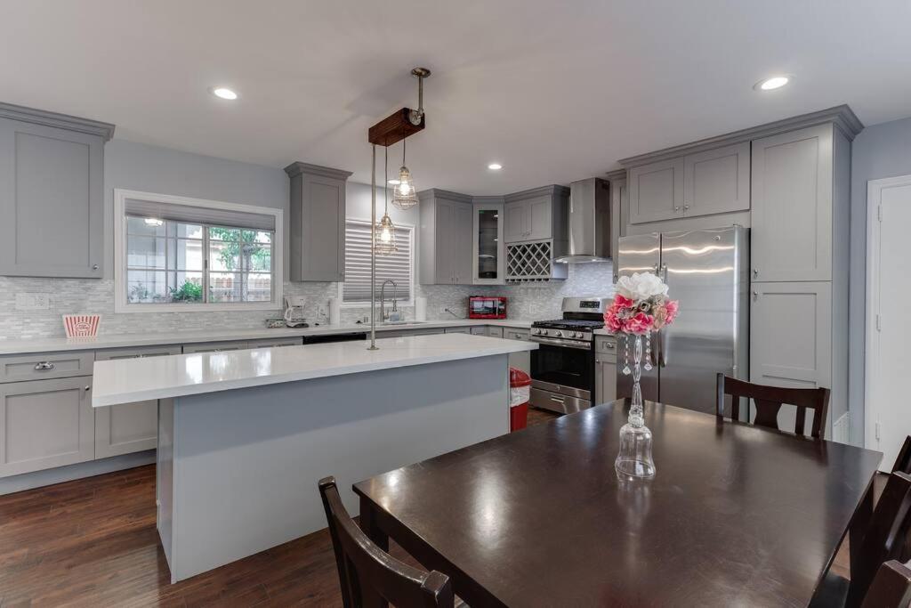 Ferienhaus Woodland Hills Zen Modern